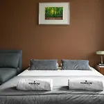 Rainbow Apartments 1 Premium